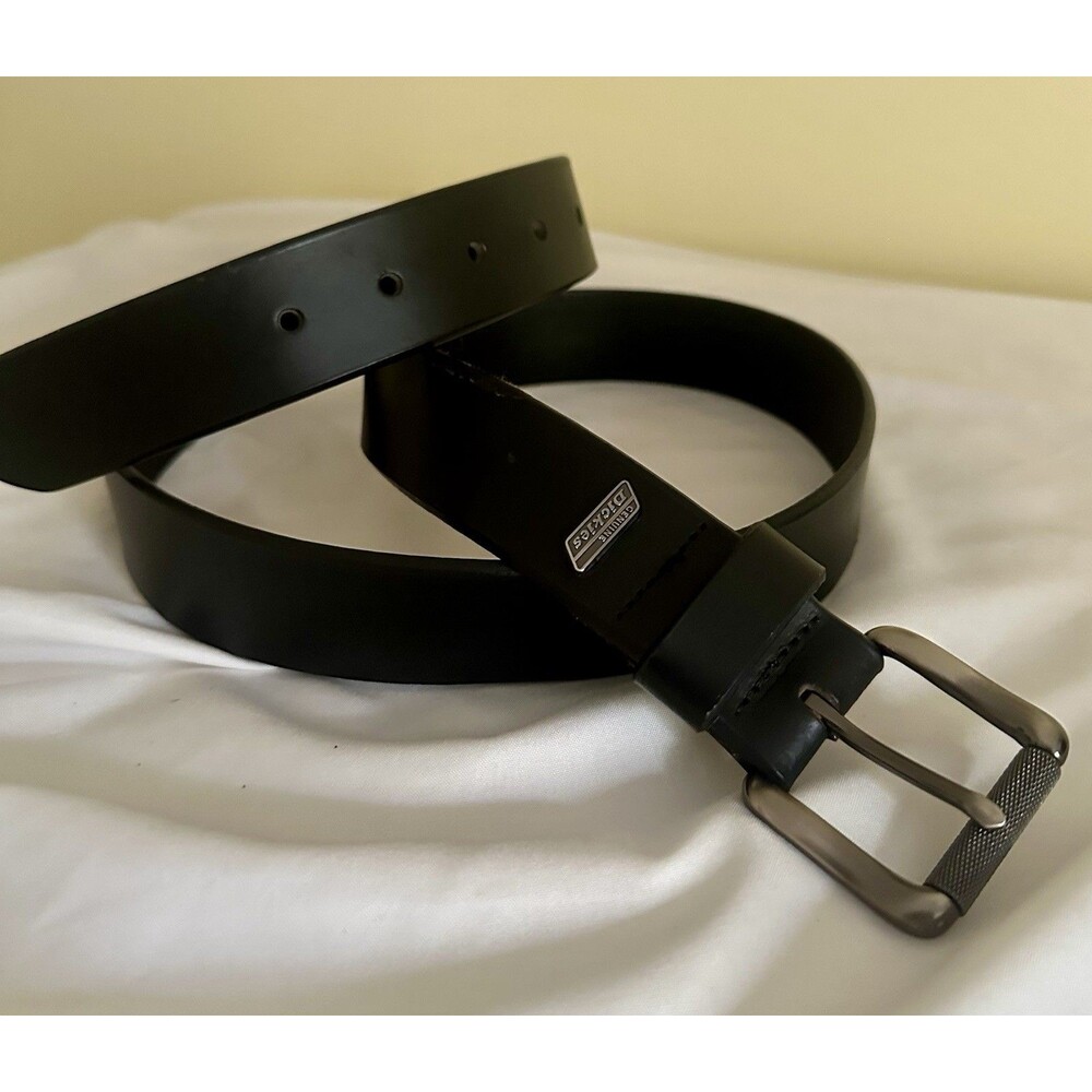 Dickies Men's Leather Belt Black Silver Tone Roller Buckle Size 46-48